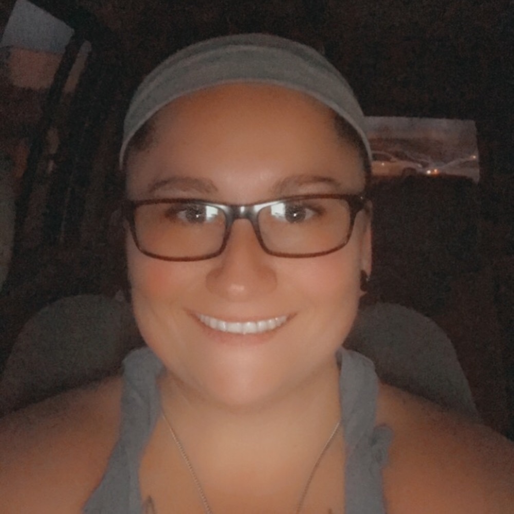 Meet your Posher, Angi